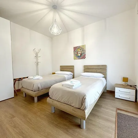 Casa Ragonese *
